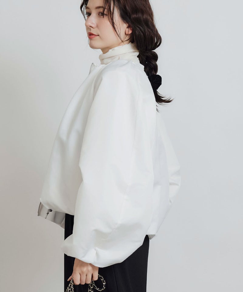 model：H155　着用サイズ：M　オフホワイト