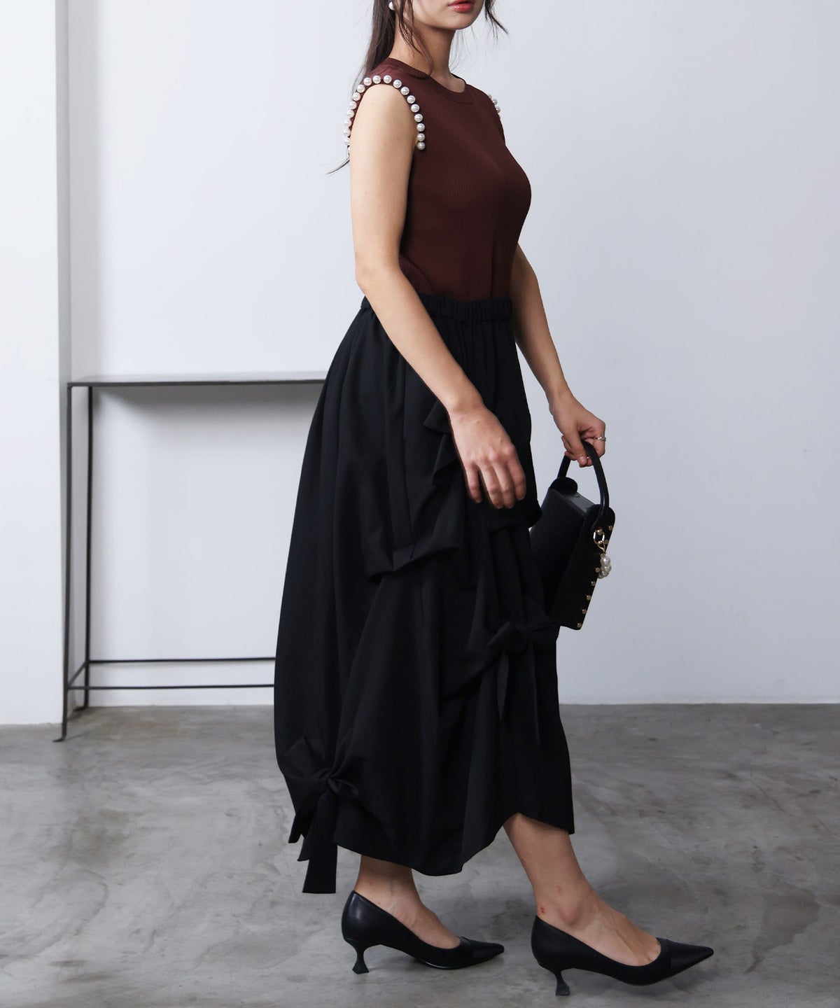 model：H160　着用サイズ：M　ブラウン