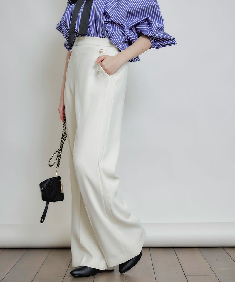 model：H160　着用サイズ：M　オフホワイト