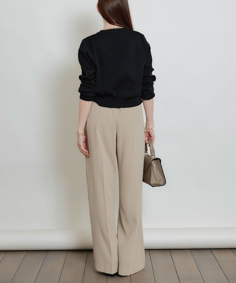 model：H160　着用サイズ：M　ベージュ