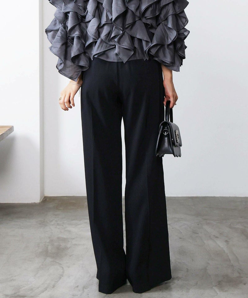 model：H160　着用サイズ：M　ブラック