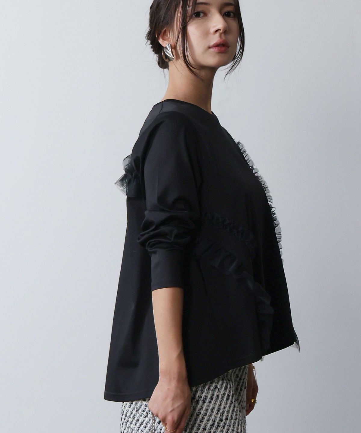 model：H160　着用サイズ：M　ブラック