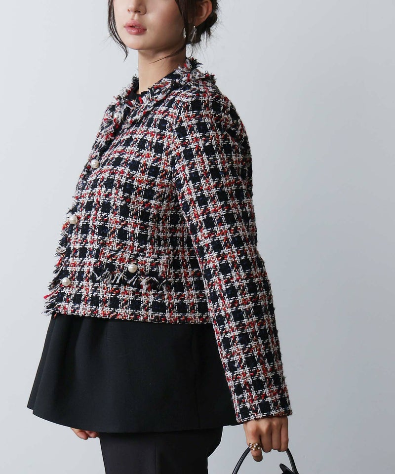 model：H160　着用サイズ：M　レッド系その他