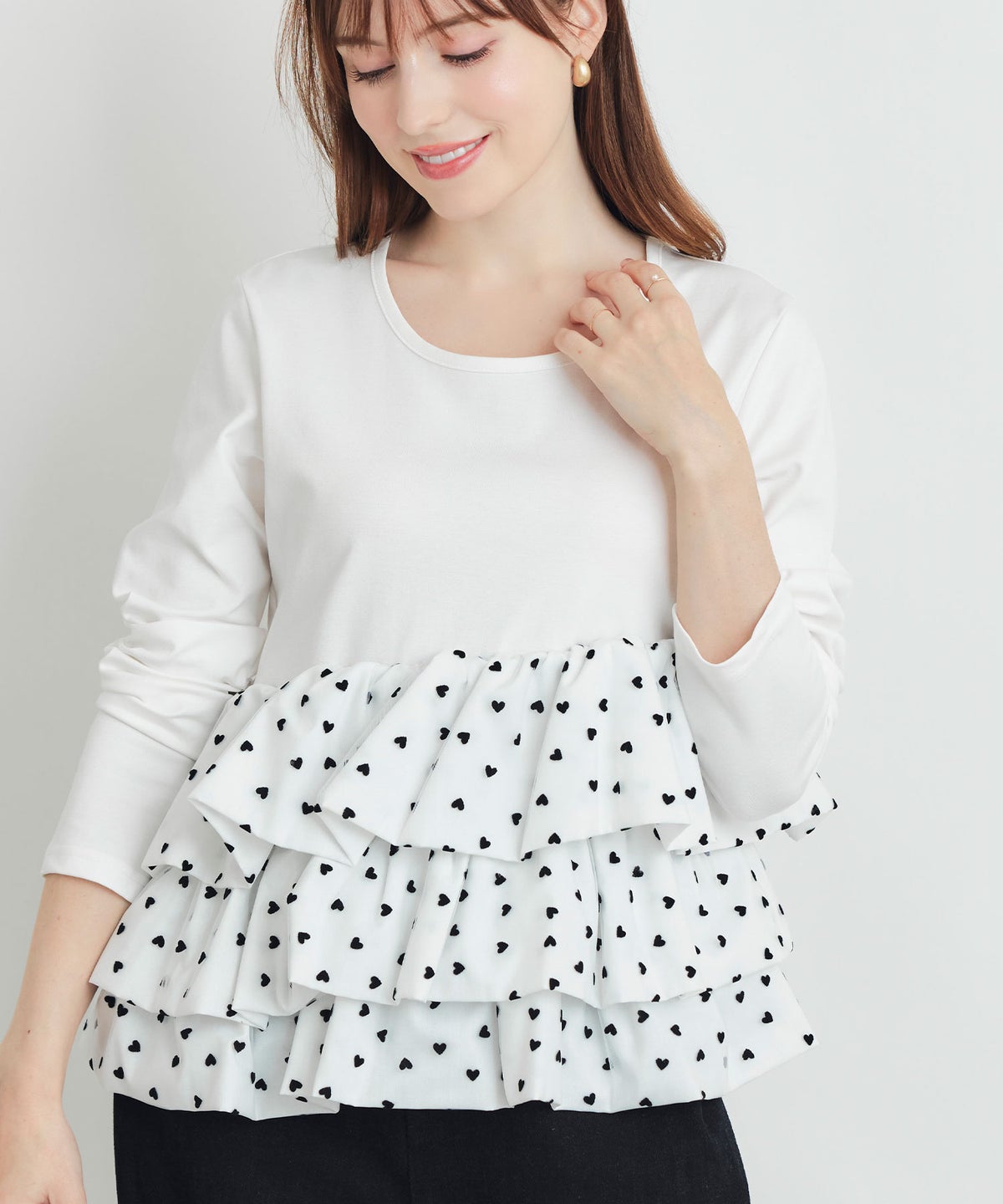 model：H160　着用サイズ：M　オフホワイト