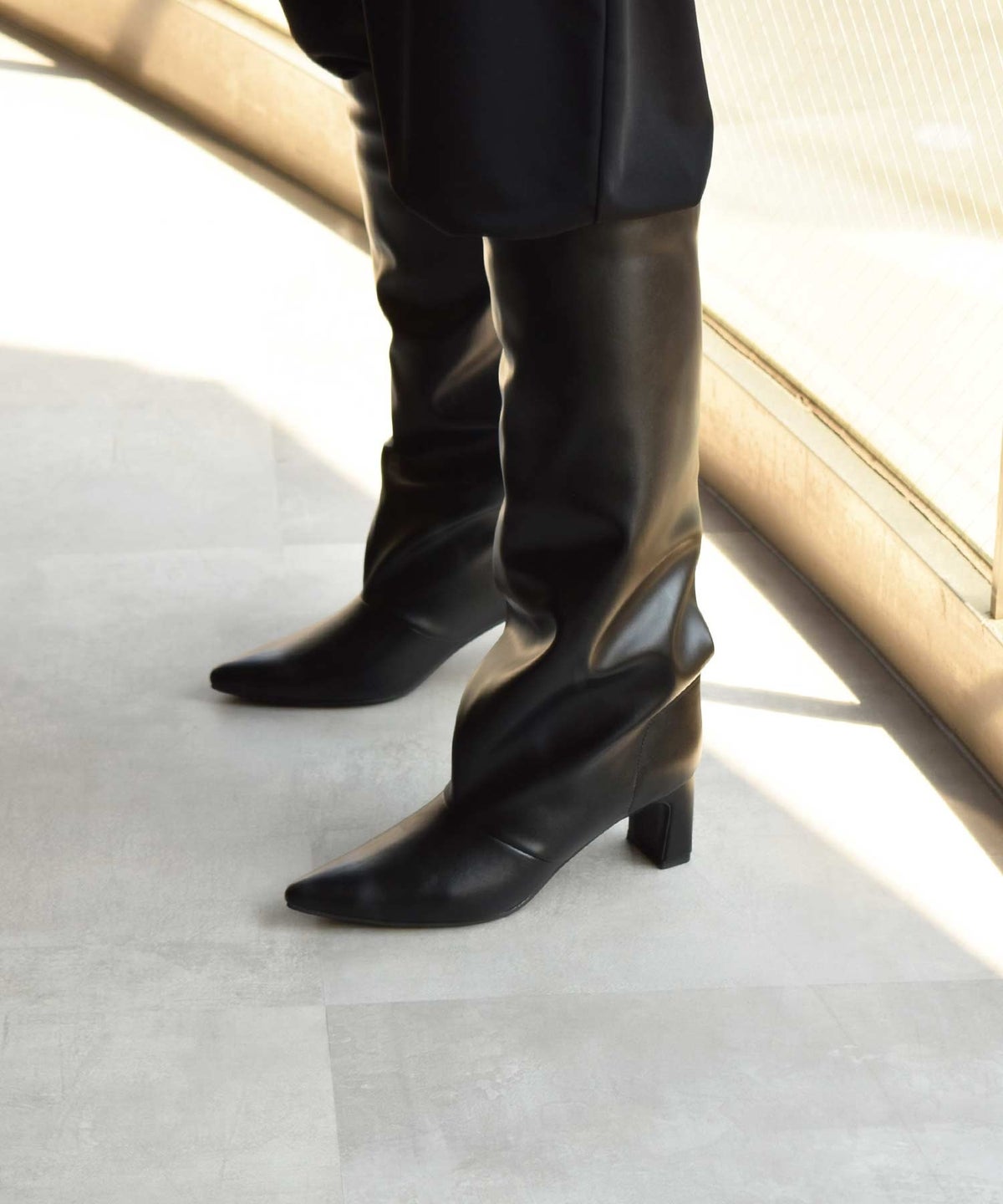 model：H157　23.5cm　着用サイズ：L