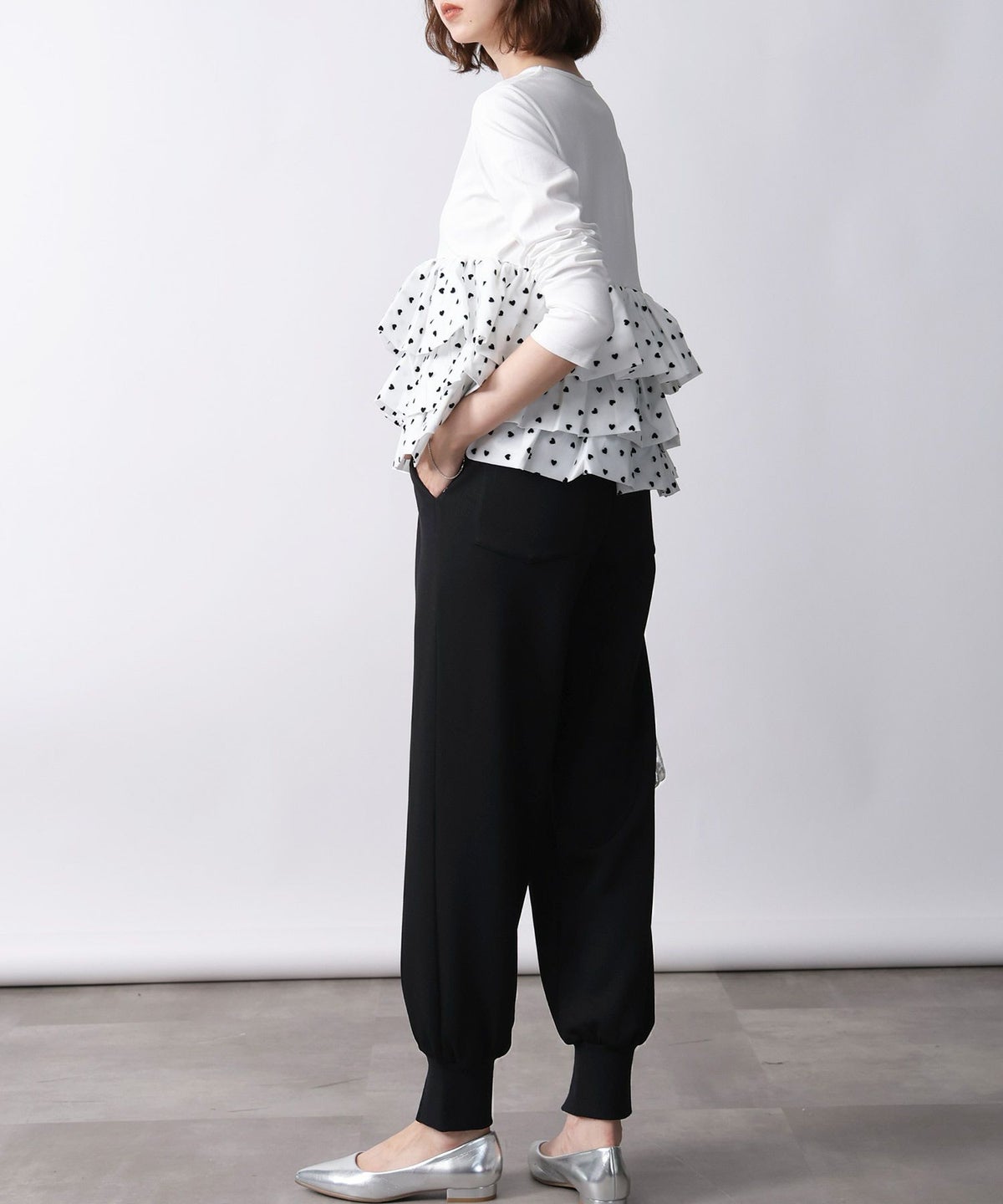 model：H171　着用サイズ：M　ブラック