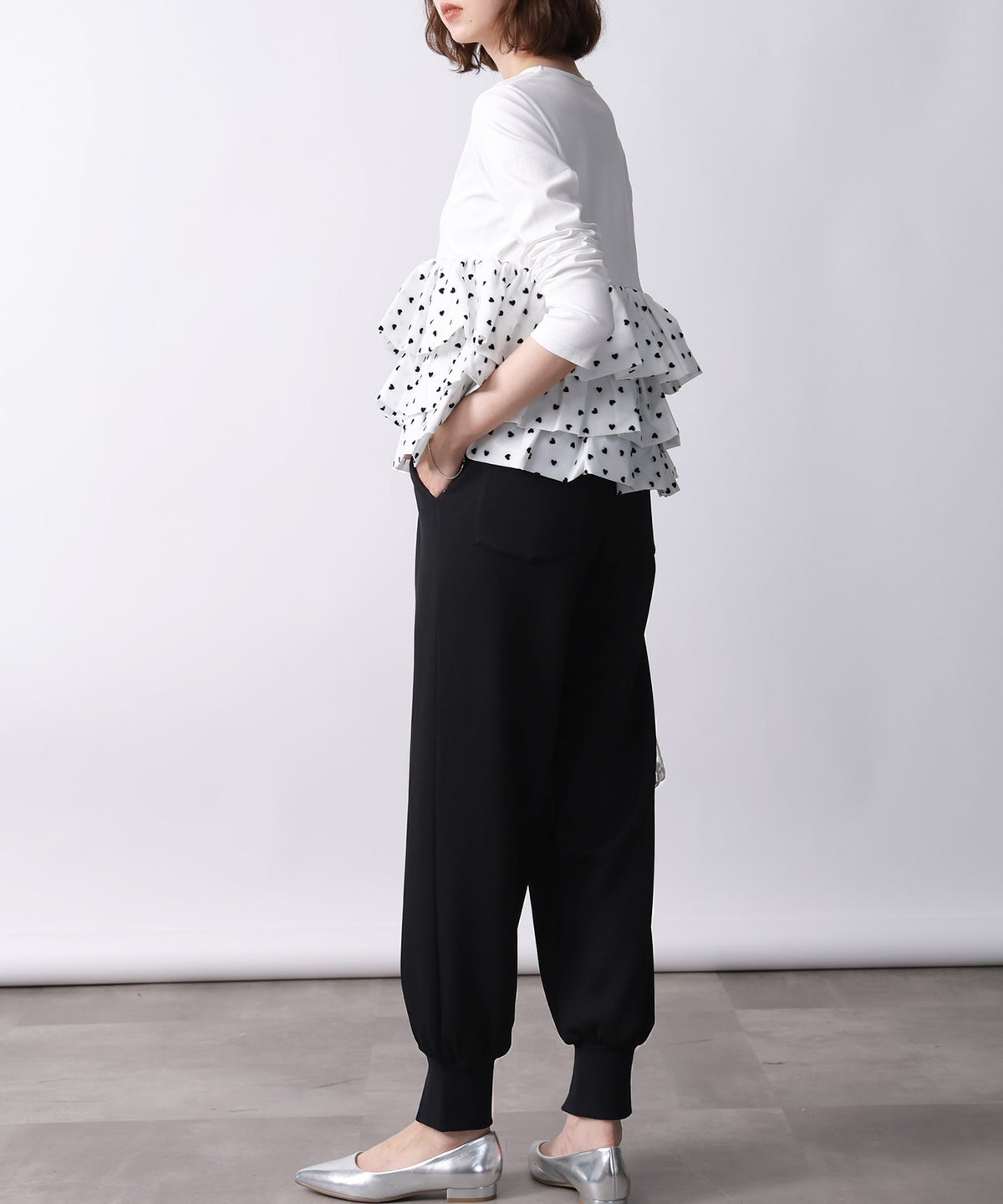 model：H171　着用サイズ：M　ブラック