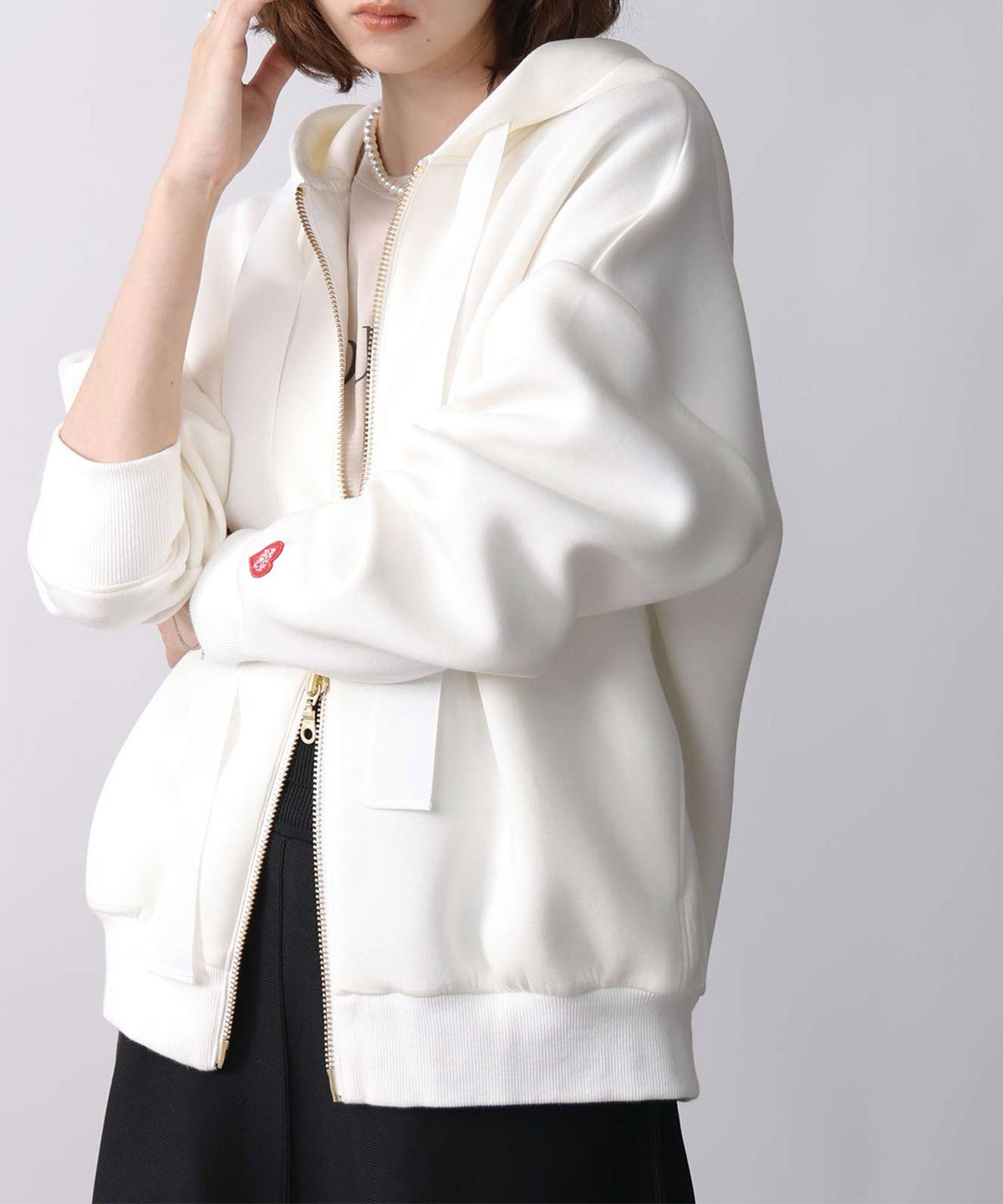 model：H171　着用サイズ：M　オフホワイト