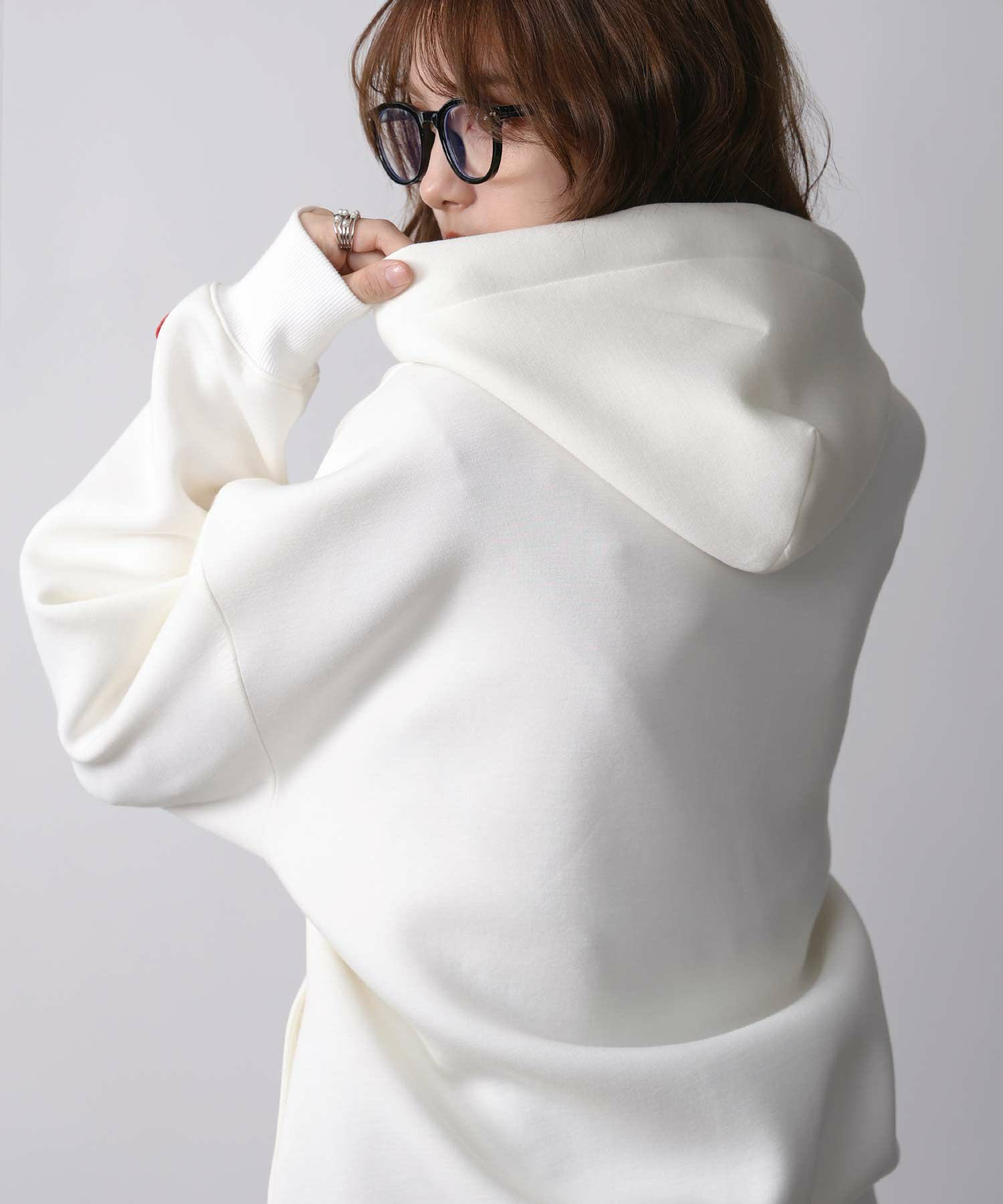 ダンボールビッグフーディー(UNISEX) | PICCIN (ピッチン) 公式通販
