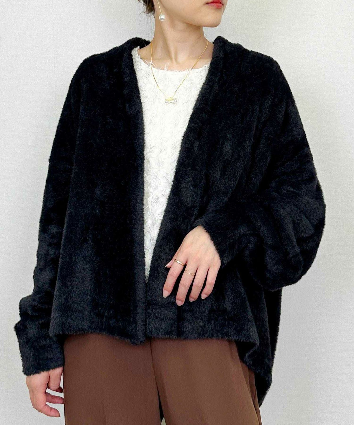 model：H164　着用サイズ：M　ブラック