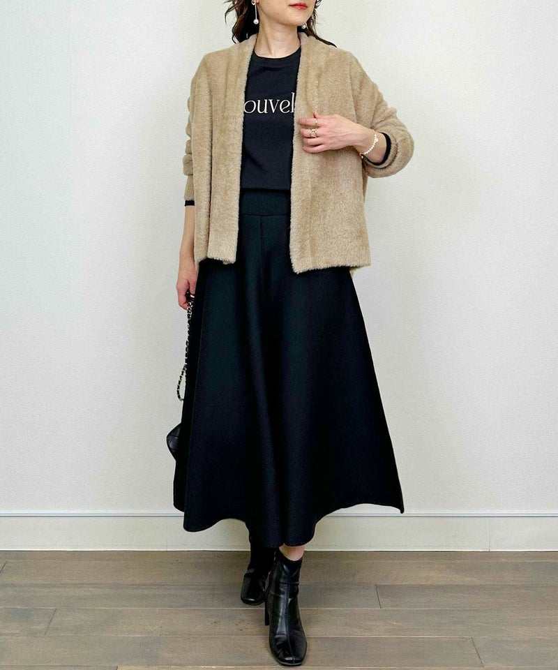 model：H164　着用サイズ：M　モカ