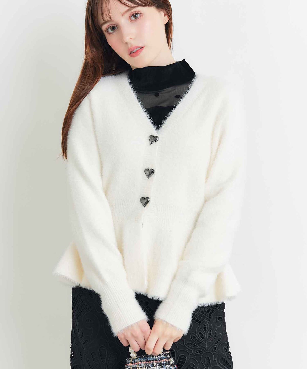 model：H160　着用サイズ：M　オフホワイト