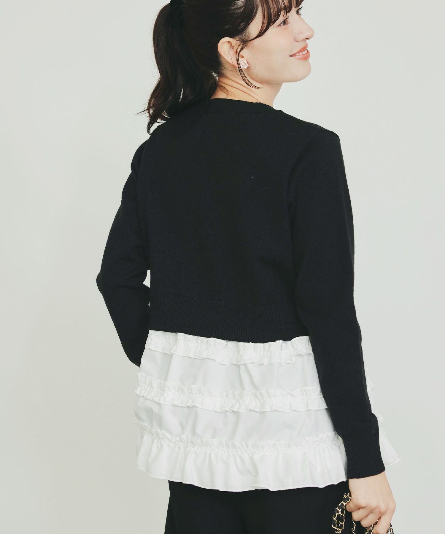 新品♡裾フリルキャミ付ニット J1U by LA BELLE ETUDE（ジユウバイラベルエチュード）の「裾フリル