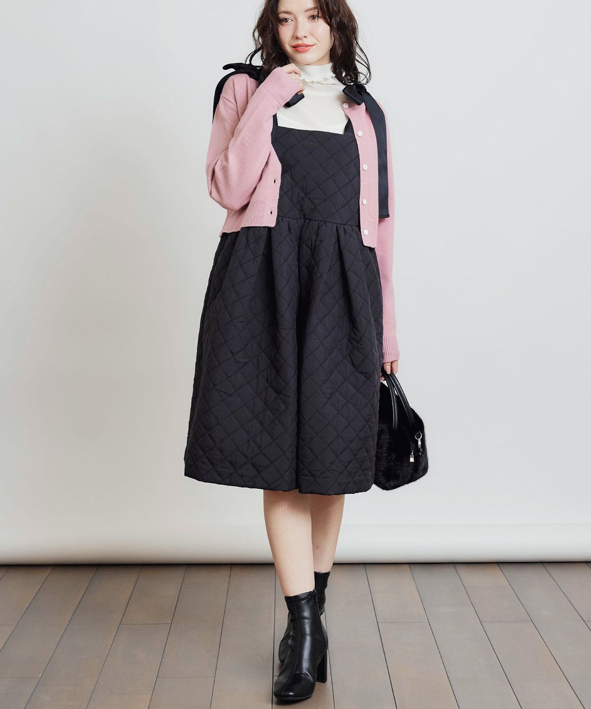 model：H155　着用サイズ：M　ピンク