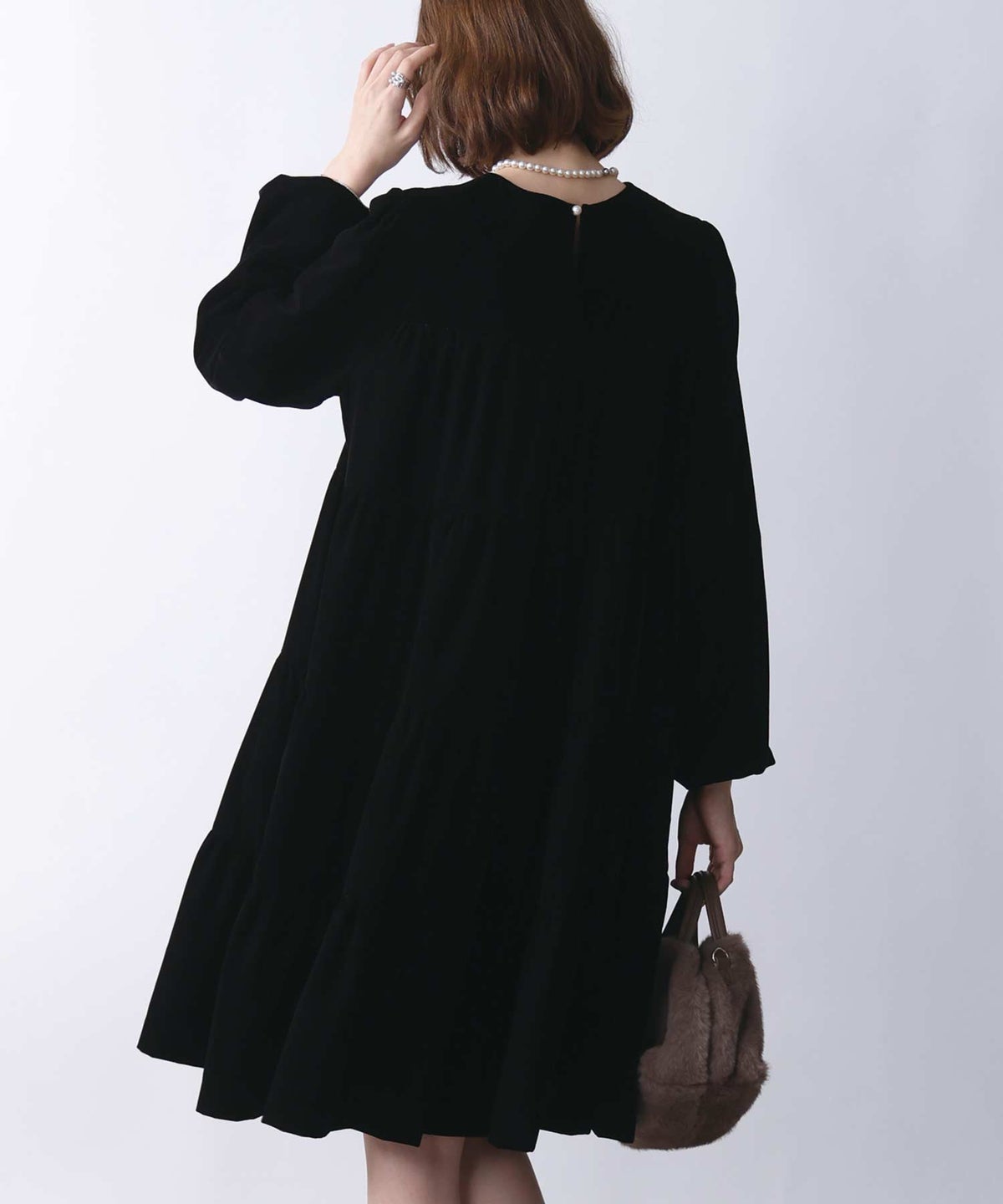 model：H171　着用サイズ：M　ブラック