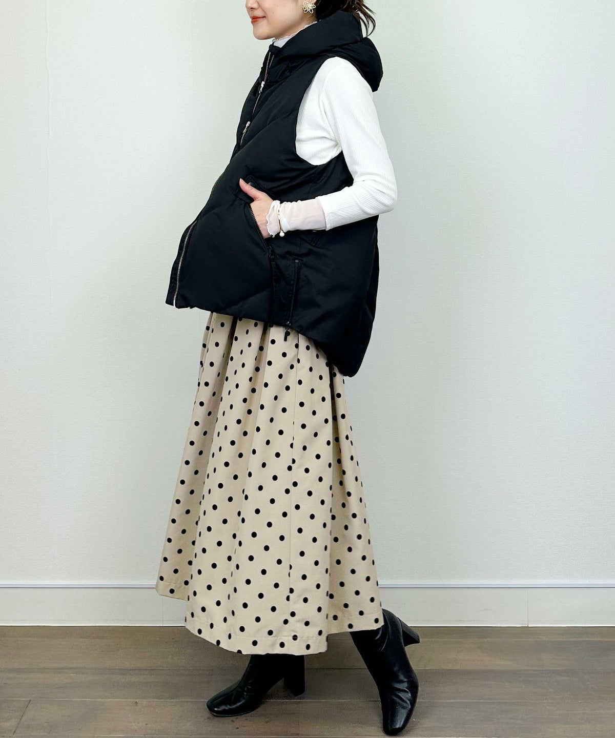 model：H164　着用サイズ：M　ブラック