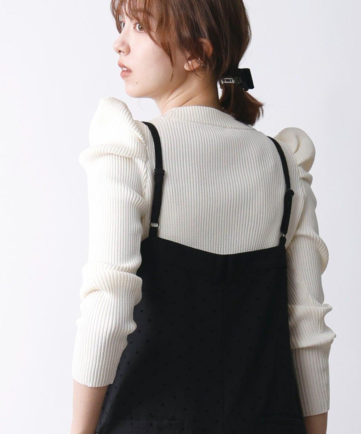 model：H171　着用サイズ：M　ブラック