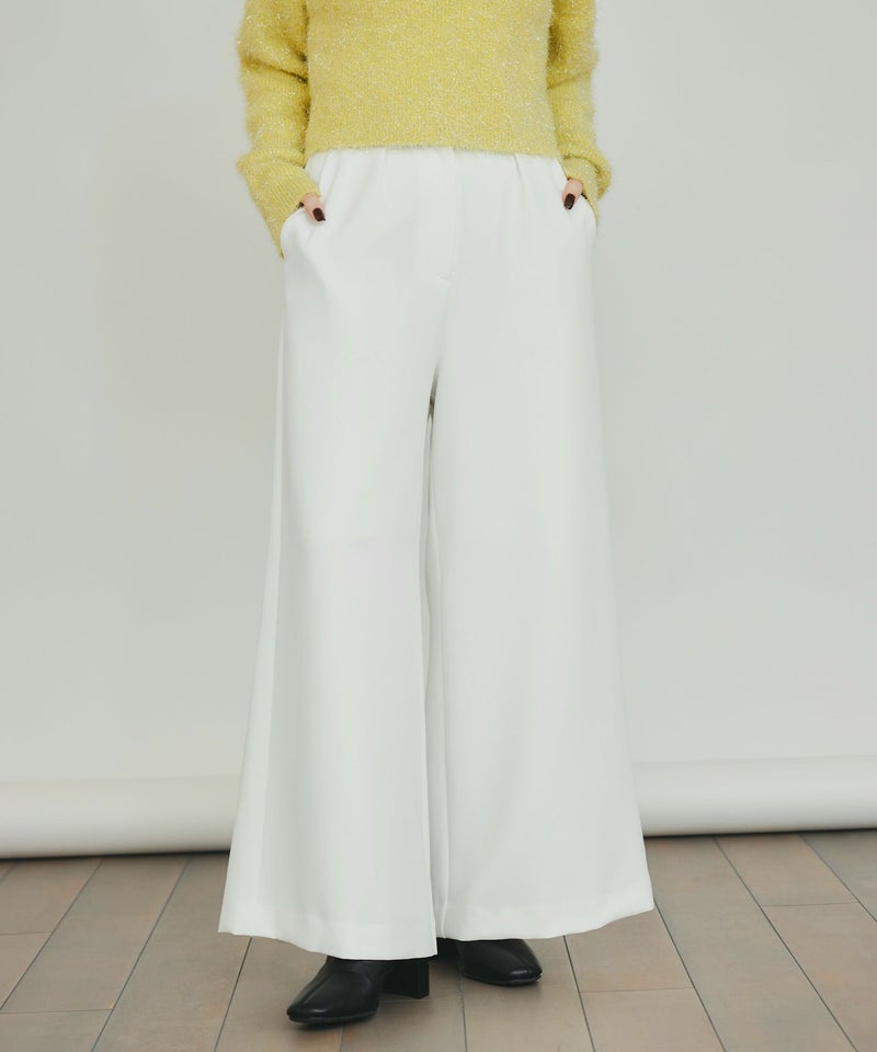 model：H155　着用サイズ：M　オフホワイト