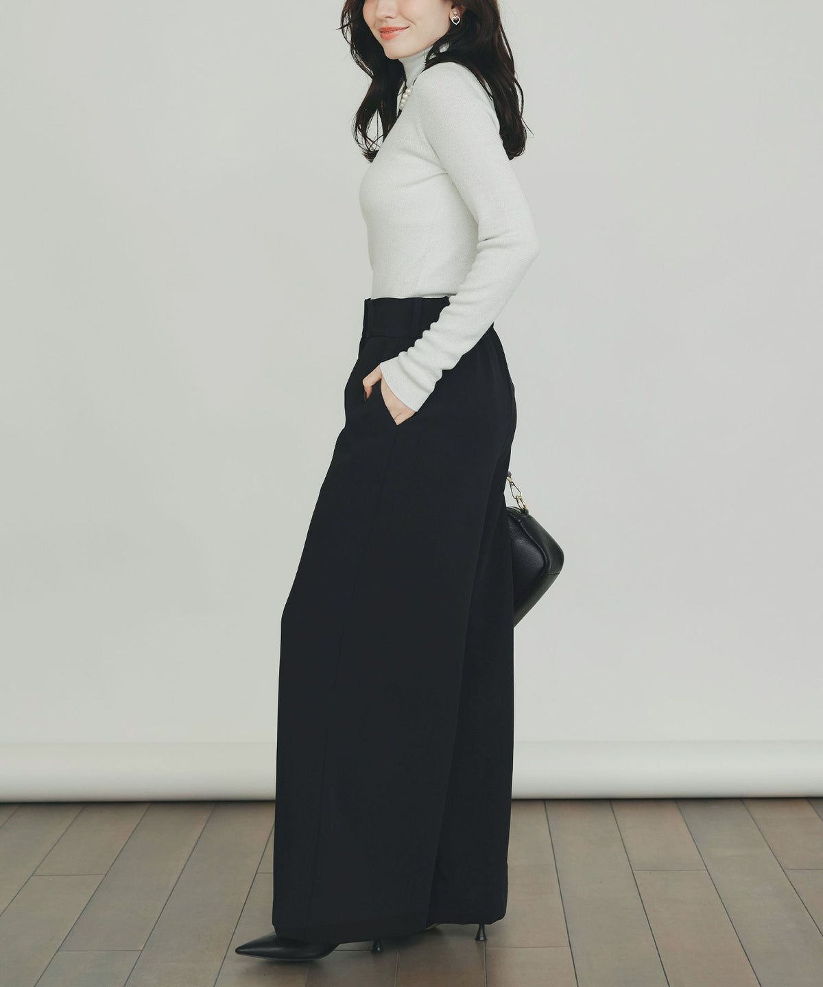 model：H155　着用サイズ：M　ブラック