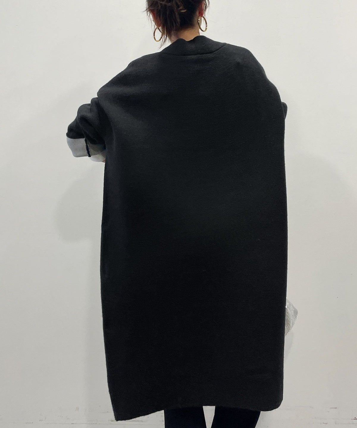 model：H164　着用サイズ：M　ブラック