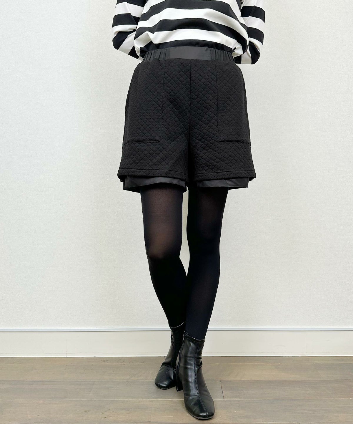 model：H164　着用サイズ：M　ブラック