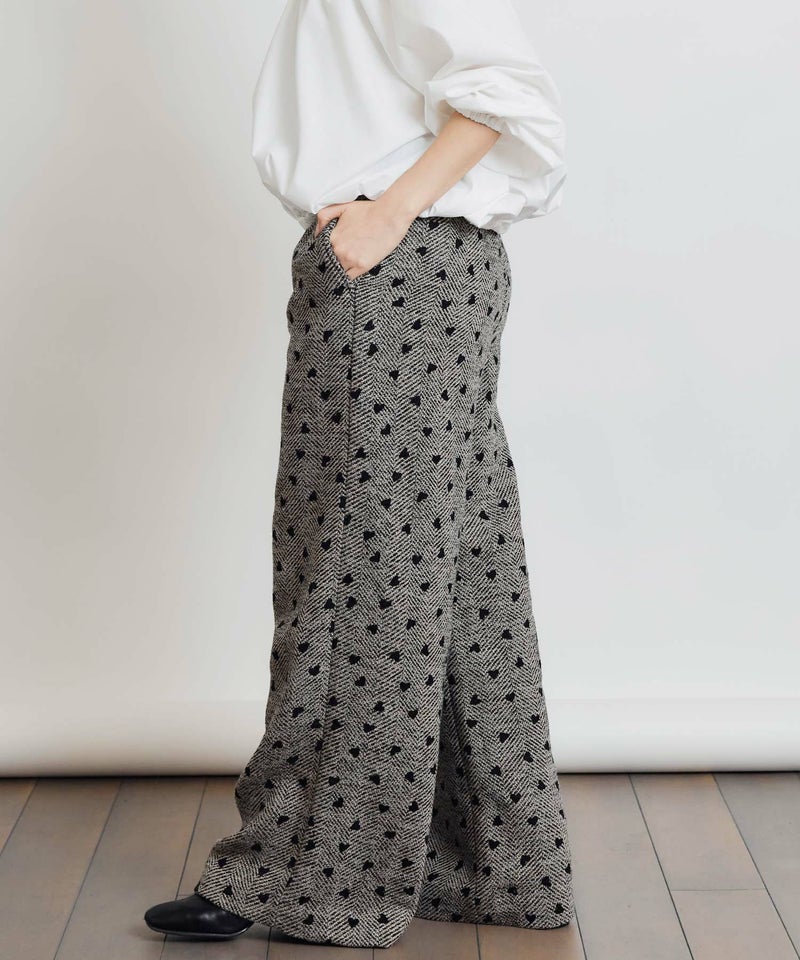 model：H155　着用サイズ：M　モカ