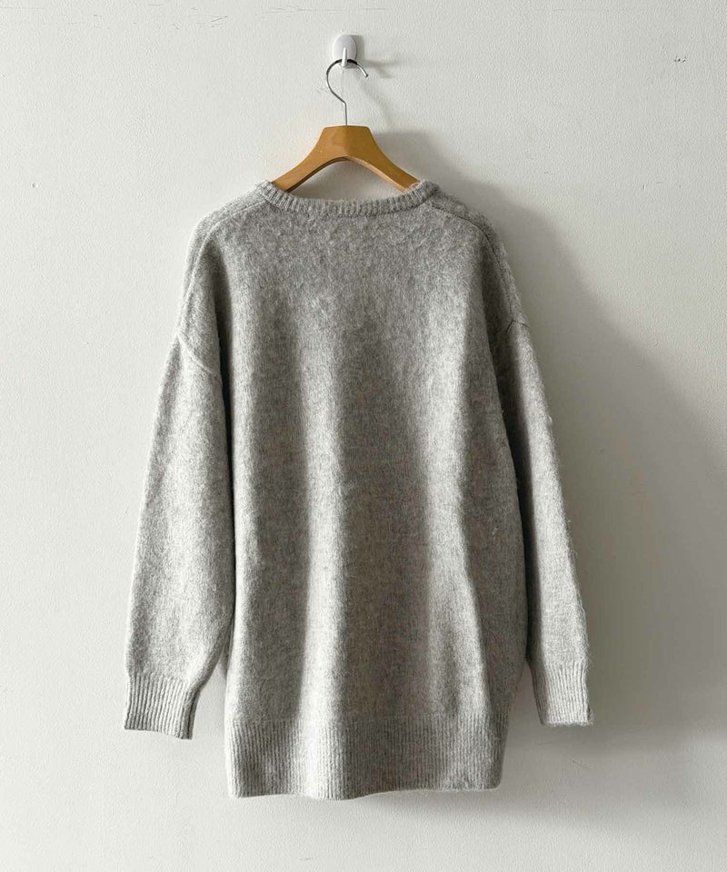 ライトグレー　後ろ