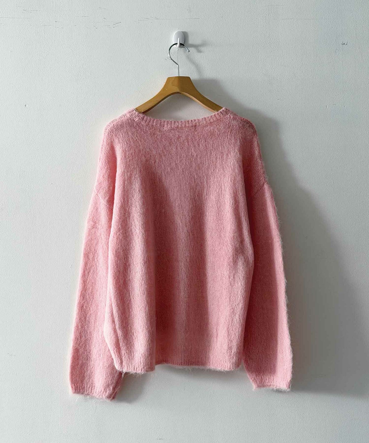 ベビーピンク　後ろ