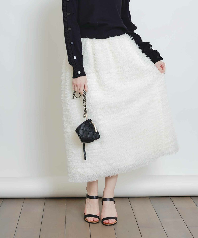 model：H160　着用サイズ：M　オフホワイト