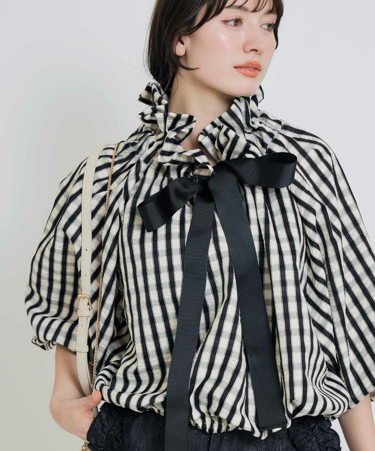 model：H155　着用サイズ：M　アイボリー