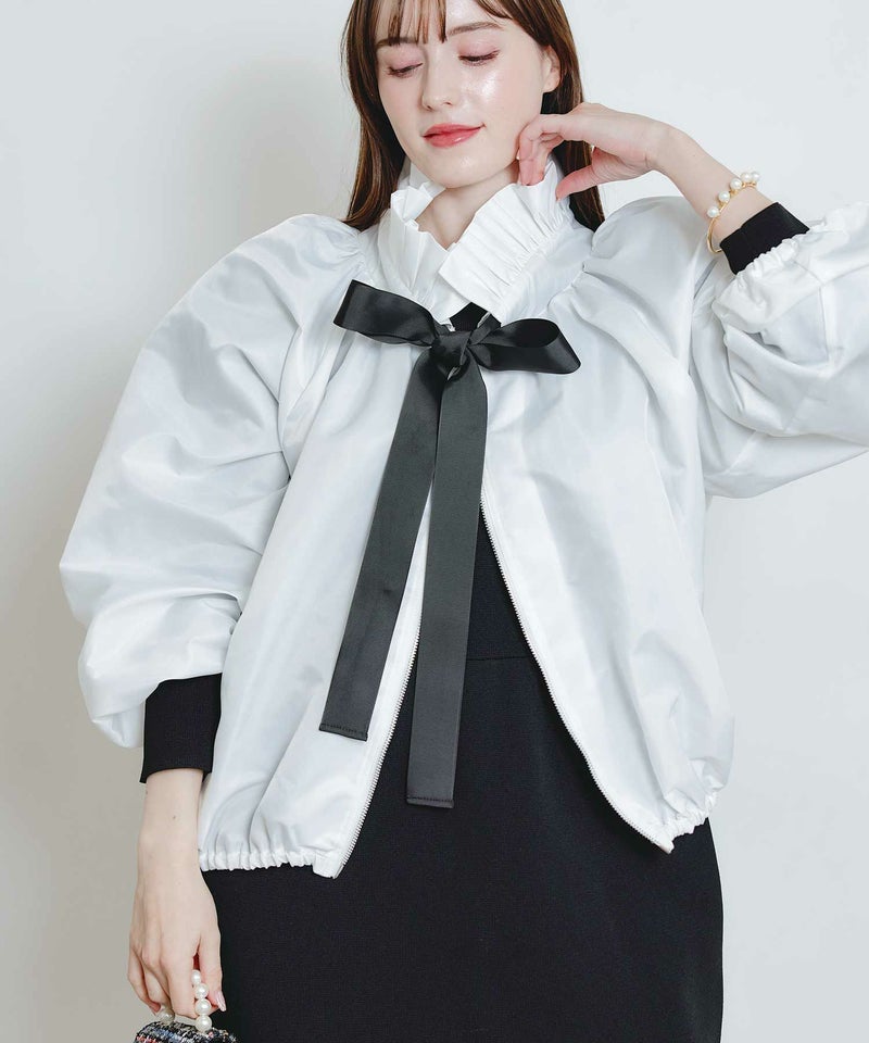 model：H160　着用サイズ：M　オフホワイト