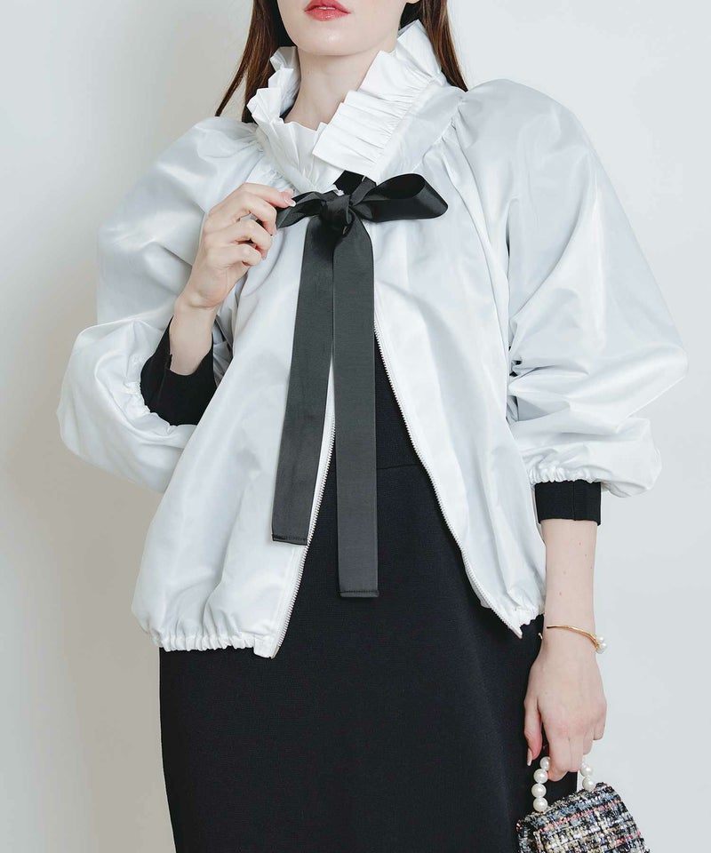 model：H160　着用サイズ：M　オフホワイト