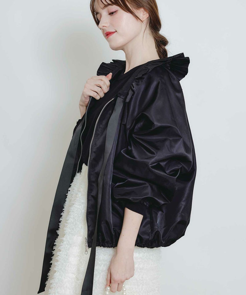 model：H160　着用サイズ：M　ブラック