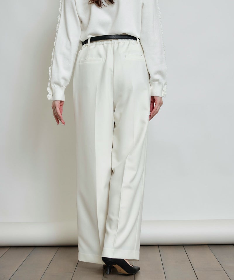 model：H160　着用サイズ：M　オフホワイト