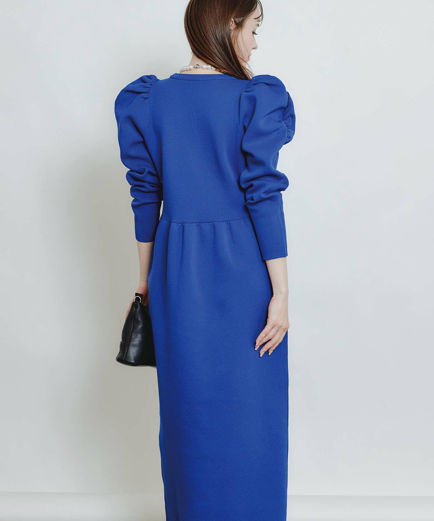 yilon 新品popupワンピースRIBBON FEMME KNIT ブルー ギャザースリーブコクーンニットワンピース | PICCIN (ピッチン) 公式通販
