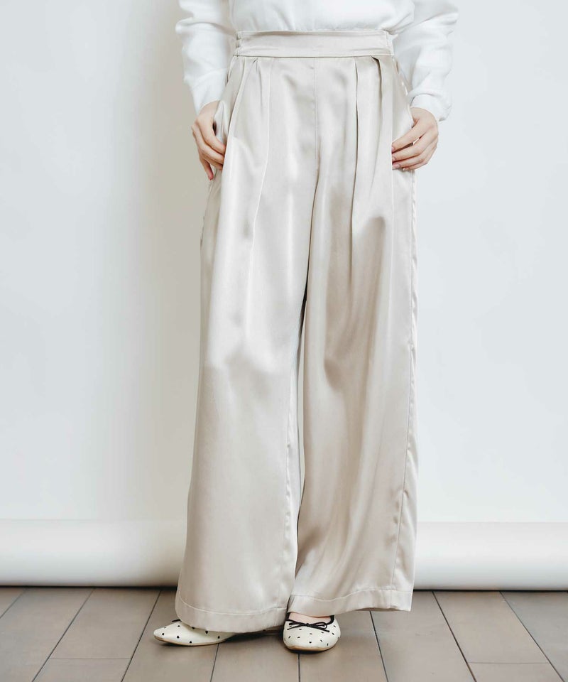 model：H160　着用サイズ：M　シャンパン