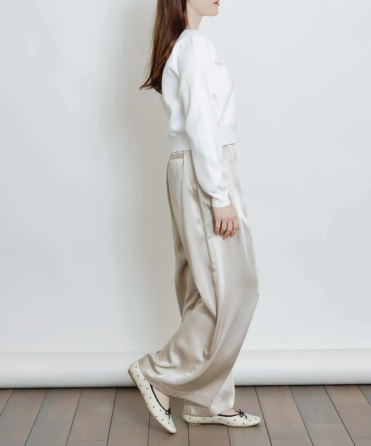 model：H160　着用サイズ：M　シャンパン