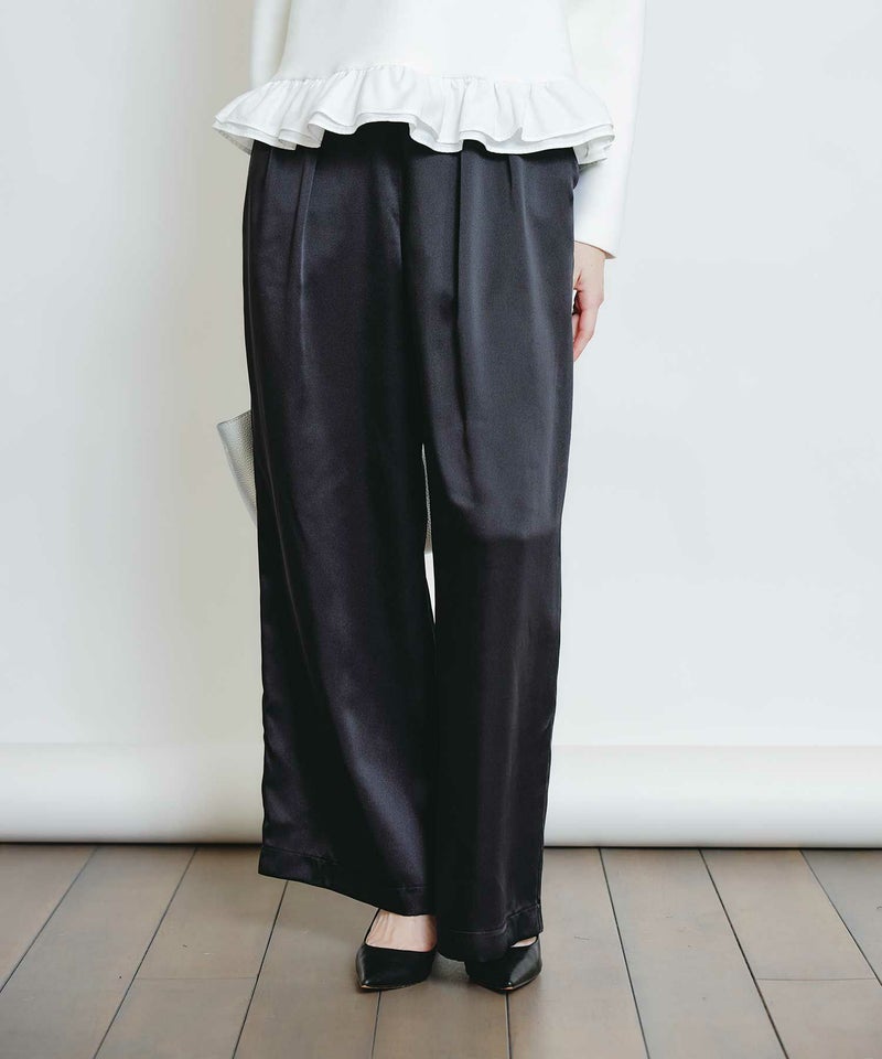 model：H160　着用サイズ：M　ブラック