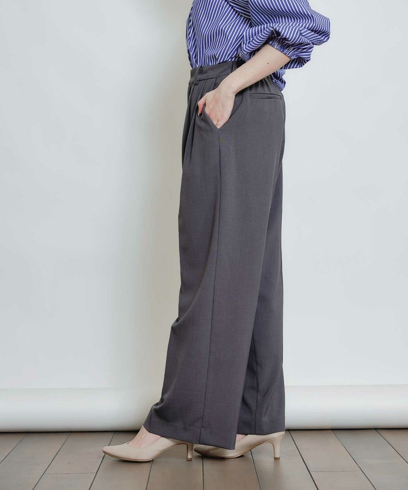 model：H160　着用サイズ：M　チャコールグレー