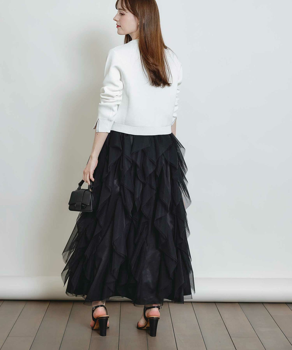 model：H160　着用サイズ：M　