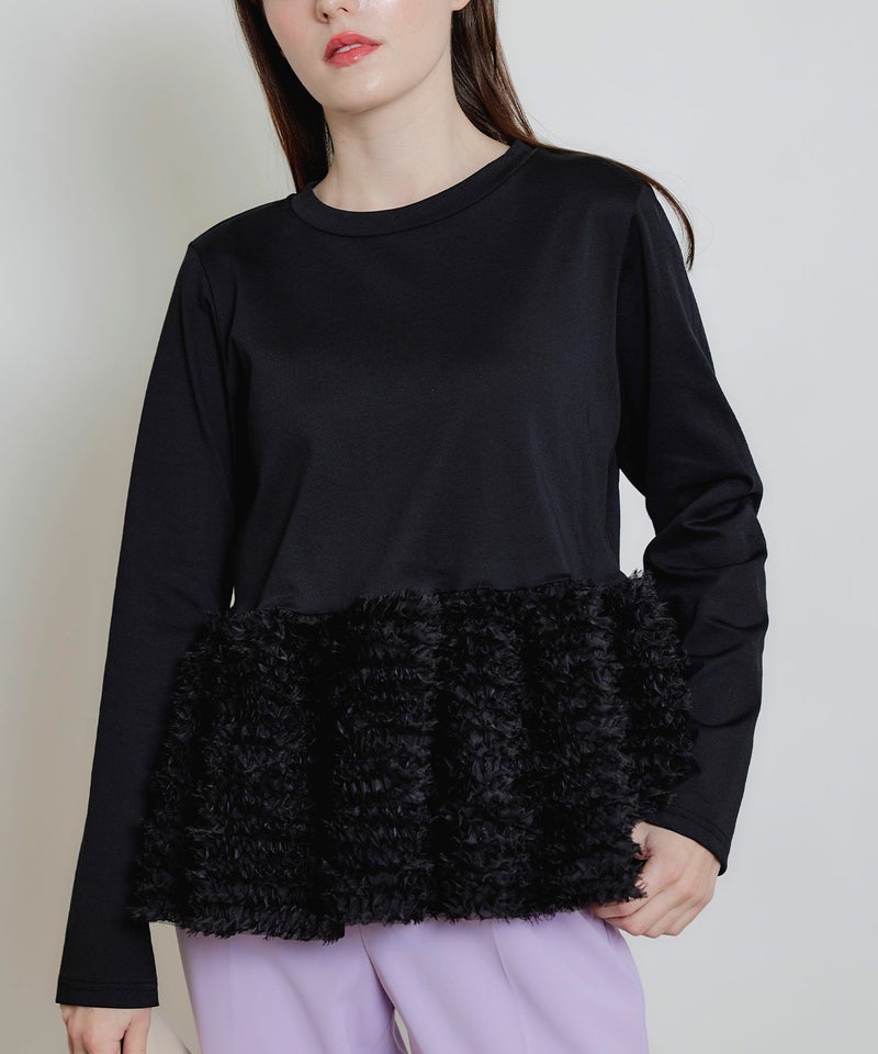 model：H160　着用サイズ：M　ブラック