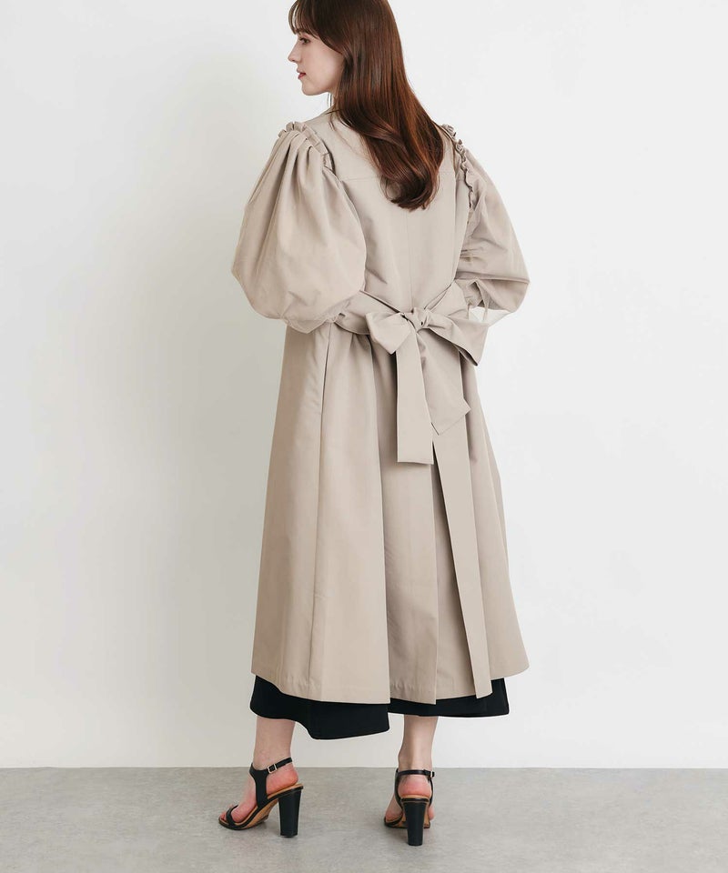 model：H160　着用サイズ：M　ベージュ