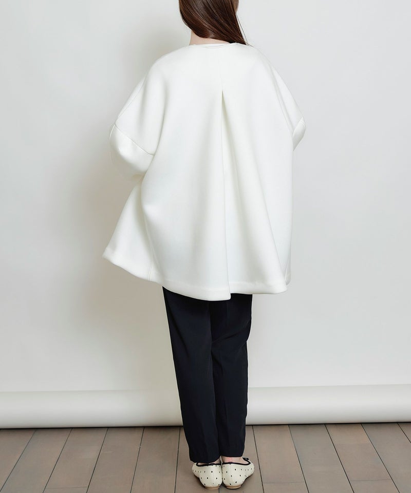 model：H160　着用サイズ：M　オフホワイト