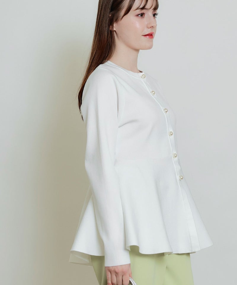 model：H160　着用サイズ：M　オフホワイト