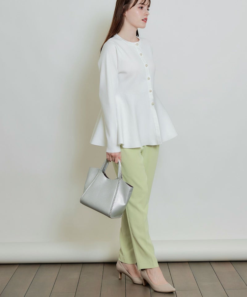 model：H160　着用サイズ：M　オフホワイト