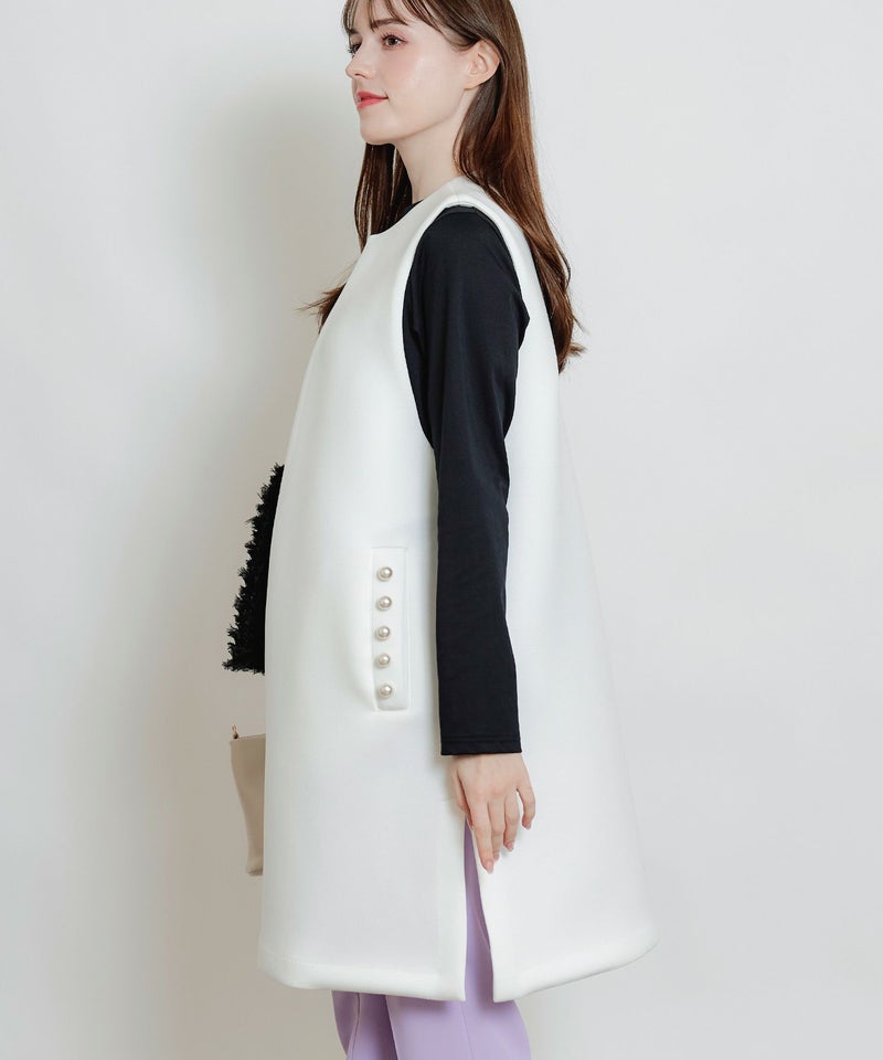 model：H160　着用サイズ：M　オフホワイト