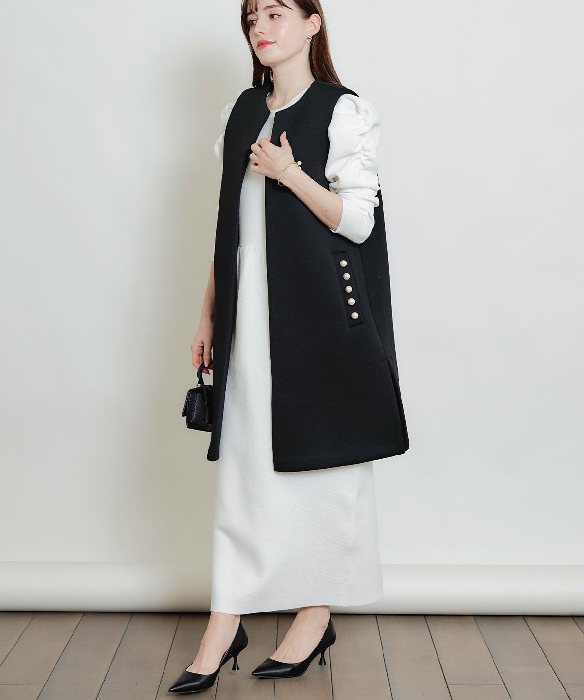 model：H160　着用サイズ：M　ブラック