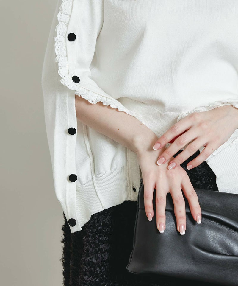 model：H160　着用サイズ：M　オフホワイト