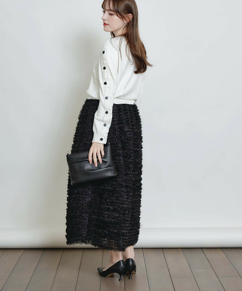 model：H160　着用サイズ：M　オフホワイト