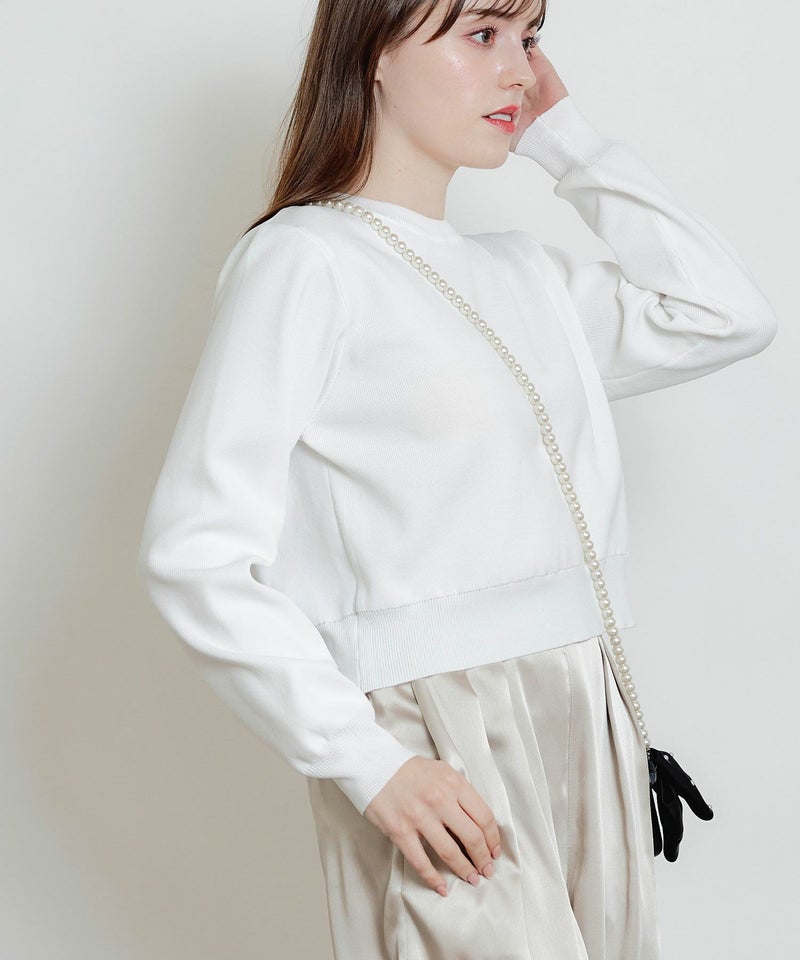 model：H160　着用サイズ：M　オフホワイト